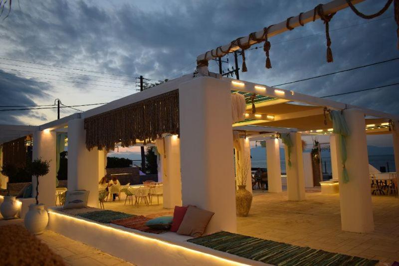 Marzi Beach And Bungalows Hotel Kokkonion Luaran gambar