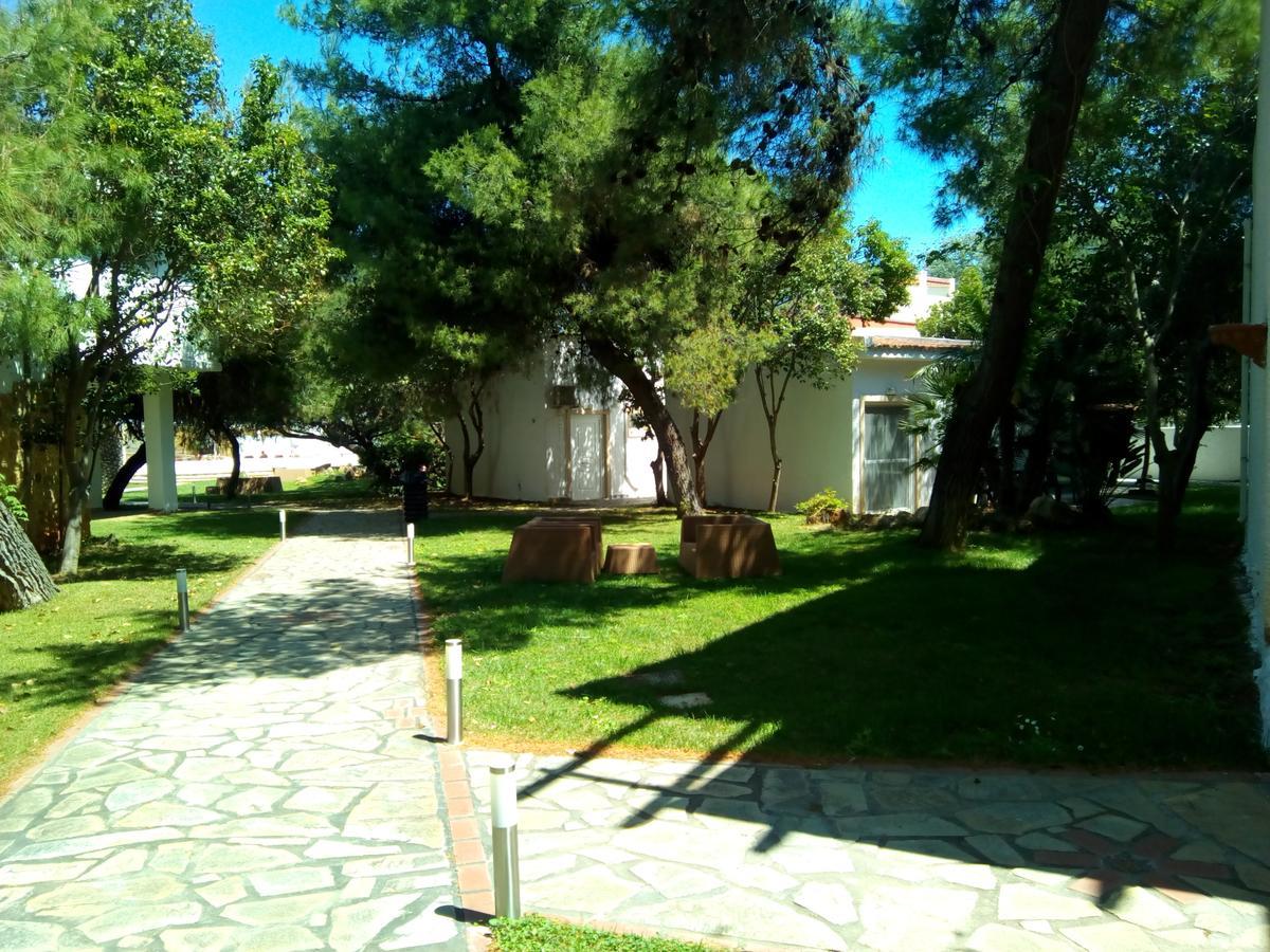 Marzi Beach And Bungalows Hotel Kokkonion Luaran gambar
